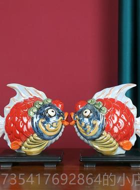 正品鸿品运当头鱼创手意石桌湾公仔陶瓷工艺喜庆客厅书店面摆件饰