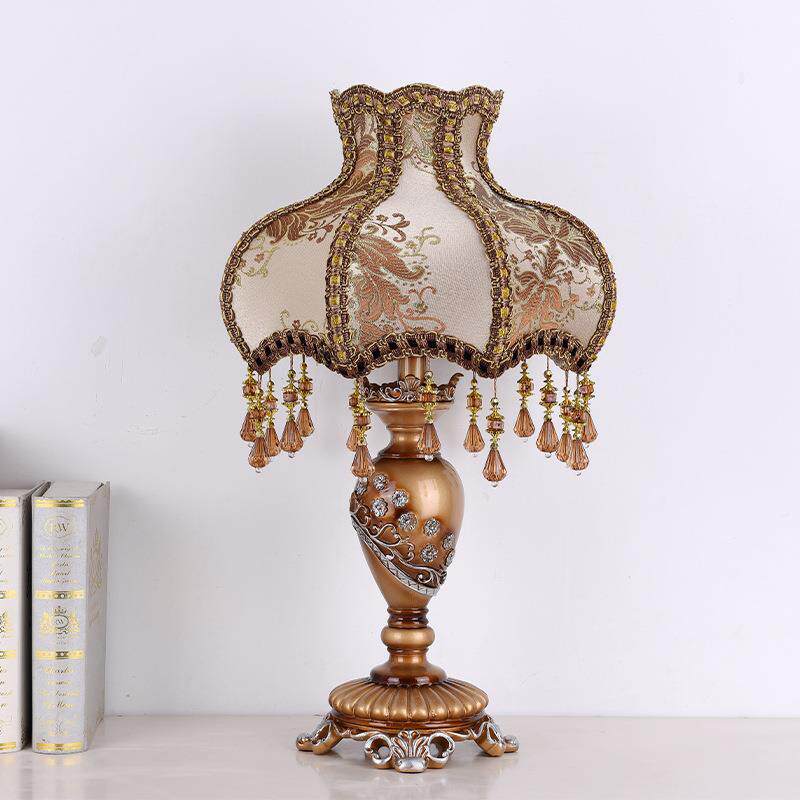 欧台式灯卧室9502金色床头柜温馨漫家用创意台灯结婚浪可灯调光