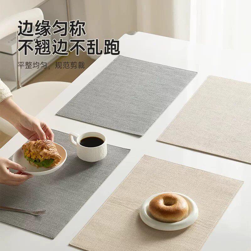 日本精工隔热餐垫防水防油免洗可擦西餐垫皮革桌垫轻奢高级感餐垫