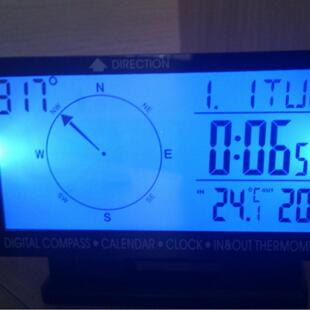 多功能载车电子南针电子指罗盘南LCD数显指针方位角25025度显示厂