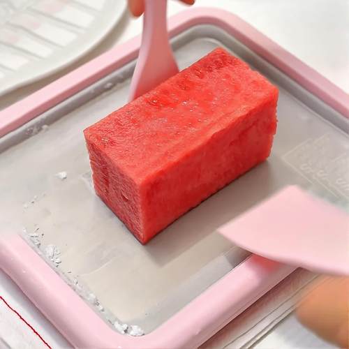 自己在家就可以做冰淇淋！儿童迷你炒冰机自制水果免插电冰激凌机