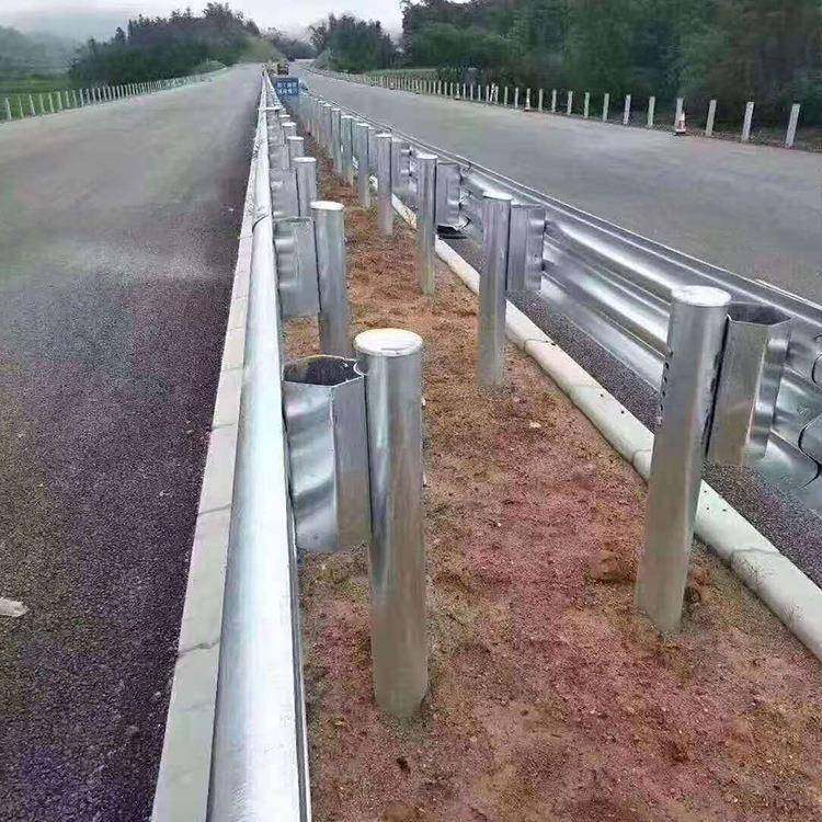 川甘孜波少4320*310形护栏多少阻钱四一米镀锌立柱多钱一根防块多,基础建材,脚轮/万向轮,淘宝优惠券,粉丝福利购,淘宝优惠卷