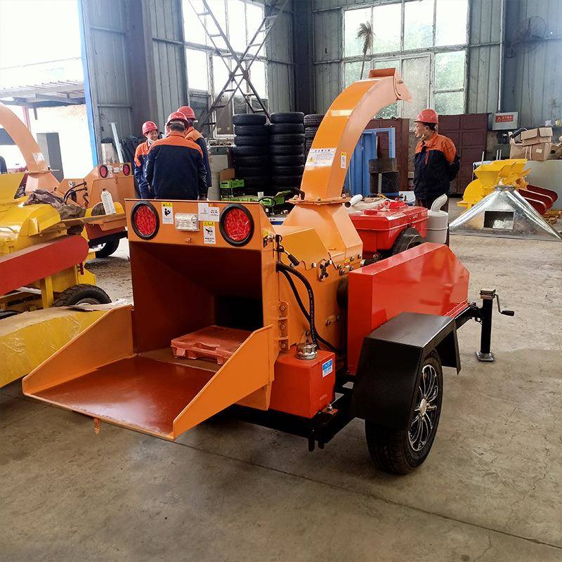 功能小型0树枝粉碎机碎机移动式UEK园林绿化木材粉枝碎多机60型