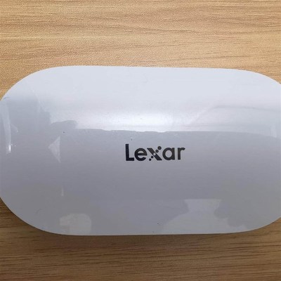 出一个:Lexar/雷克沙时光机,型号:M1,实物拍摄,裸机
