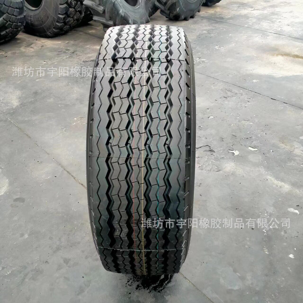 钢丝宽基真空轮胎385/65R22.5公路卡车运输车轮胎