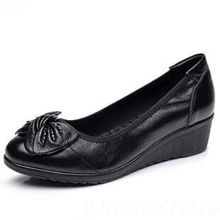 正品妈鞋春头秋季单平鞋坡跟真皮软底女舒适中妈跟浅口圆四季鞋底