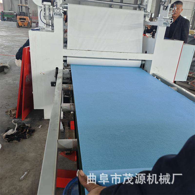 皮PHA革墙布涂胶贴合合机EA棉皮革贴泡机V软硬包墙布平贴机