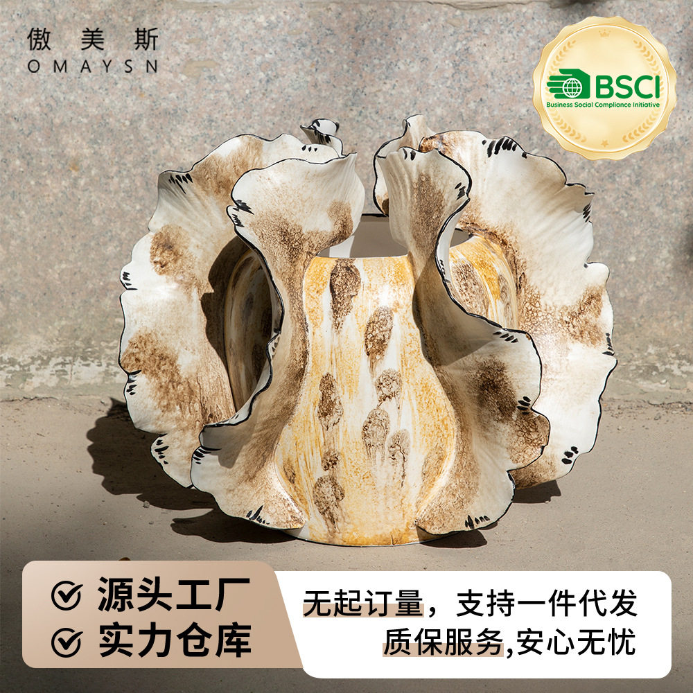 手绘蝴蝶陶瓷花瓶傲美斯Omaysn跨境创意陶瓷摆件家居客厅装饰品