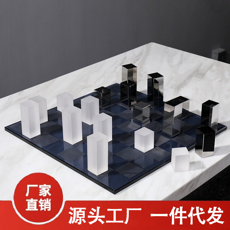 轻奢蓝色磨砂电镀水晶棋盘摆件