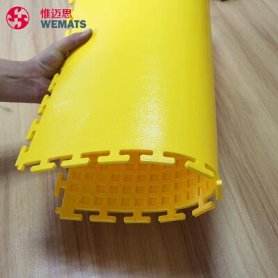 皮彩纹软地砖枣庄色户外运动塑料地RFS4S板店车库锁软扣地垫