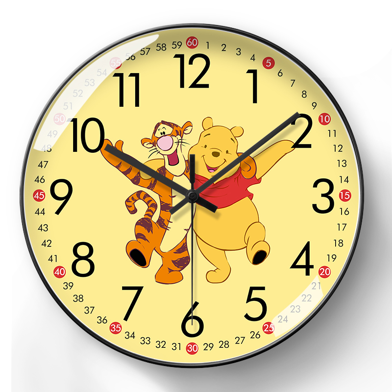 维尼熊挂钟卡通石英钟表童趣小男孩时钟挂墙儿童房卧室智能电波钟