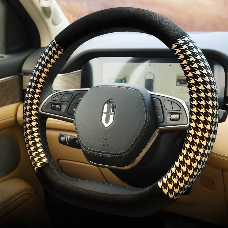适用于问界M5M7M7方向盘套冬季毛绒保暖男女简约汽车D型平底把套