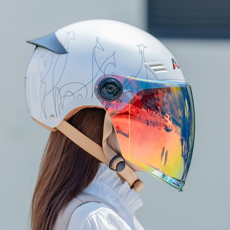 艾狮电动车头盔女夏季3c认证四季通用轻便轻量化骑行摩托车半盔