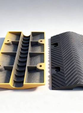 大6269区铸钢减速带公路服务物流园承重铸铁速限减速垄货车抗压缓