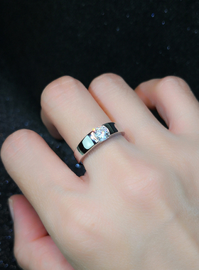 韩版男士潮流个性简约食指莫桑石结婚仿真钻石戒欧美单身情侣戒指