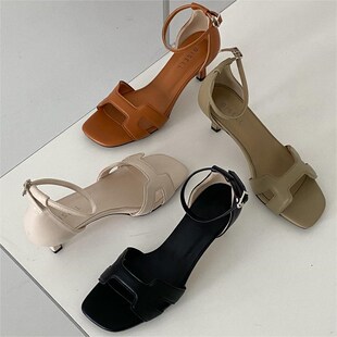 增高瘦脚女凉鞋 断码 韩国细高跟露趾一字带扣带休闲凉鞋