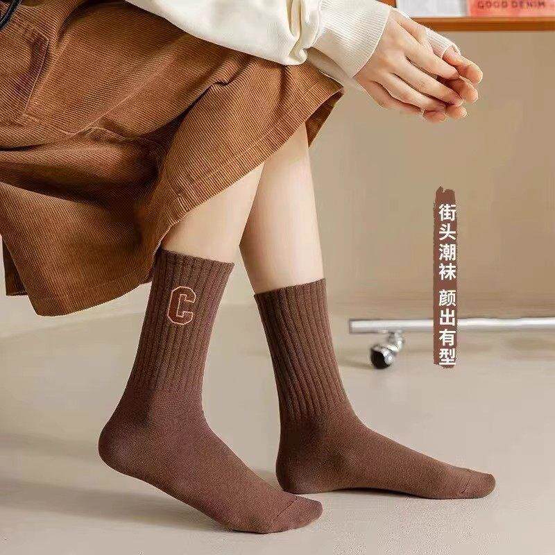 成人袜子女款中筒袜长袜百搭早秋韩系潮网红外穿C字母运动长袜暖