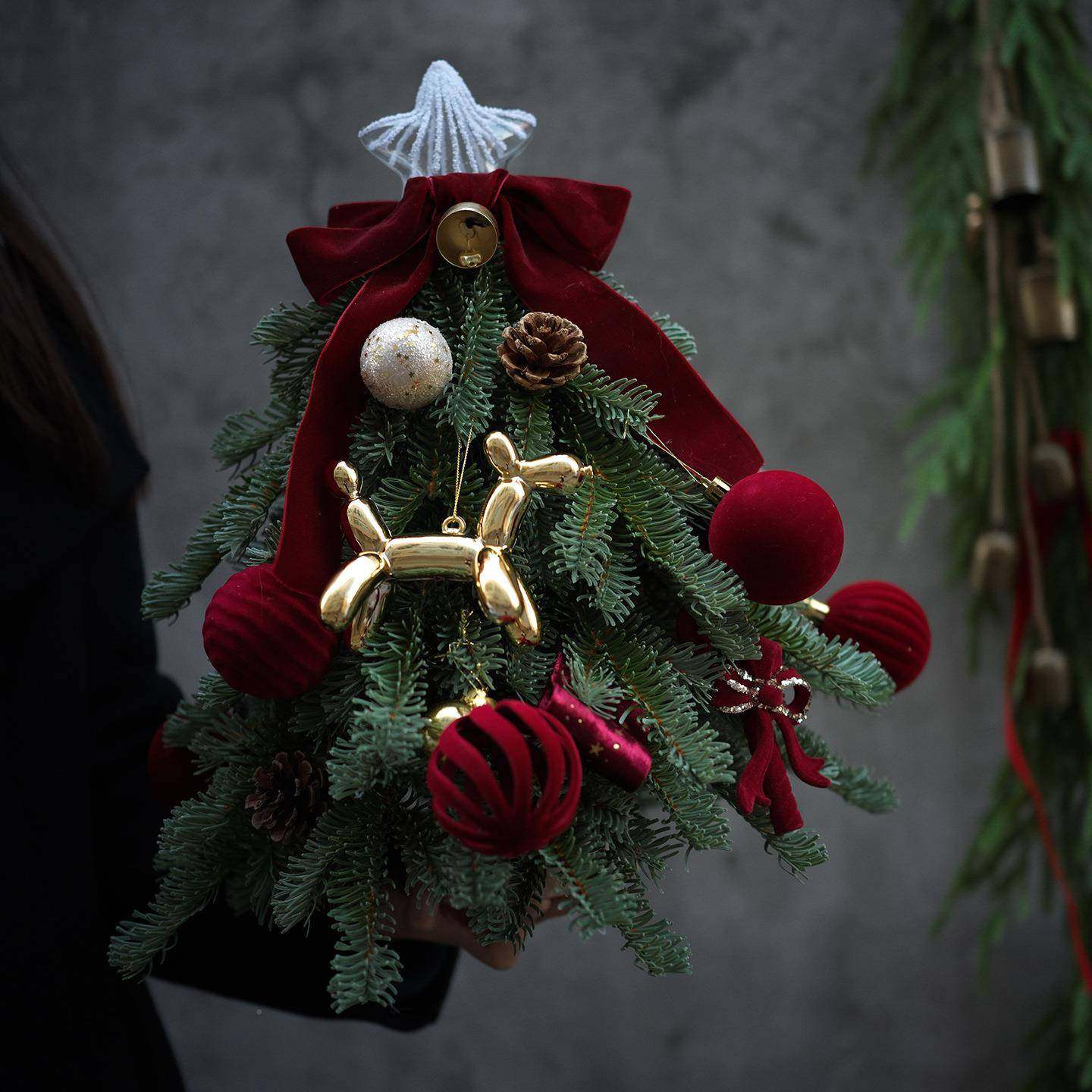 迷你圣诞新款家用小型桌面BGU摆树件诺松撑树圣诞节手贝装饰布置,鲜花速递/花卉仿真/绿植园艺,其它园艺用品,淘宝优惠券,粉丝福利购,淘宝优惠卷