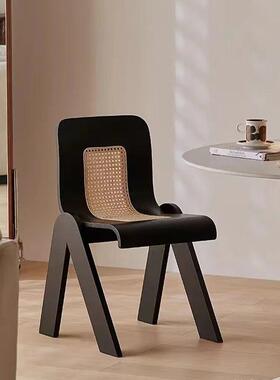 设LKO计师中古桌复轻古奢家用藤编卧室意法式餐椅实木靠创背餐椅