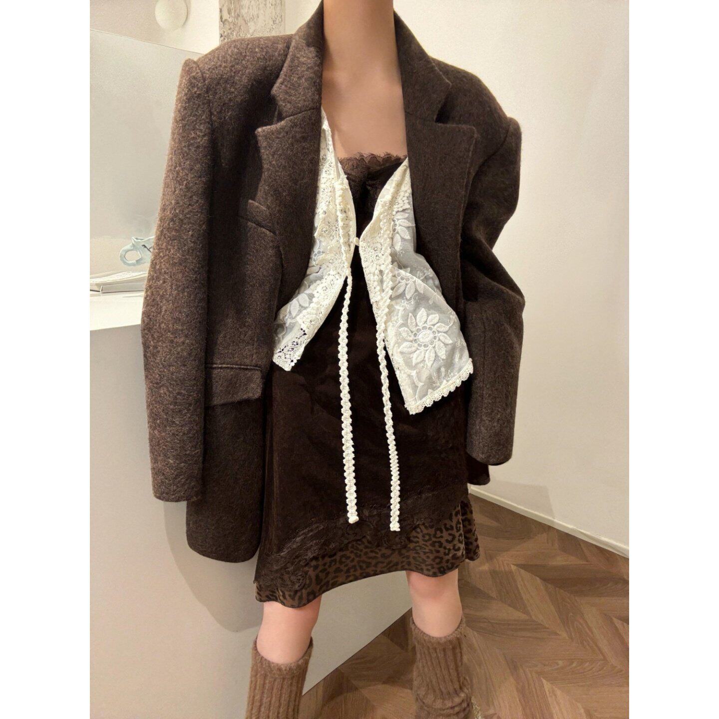 西装外套内搭蕾丝衬衫百搭连衣裙