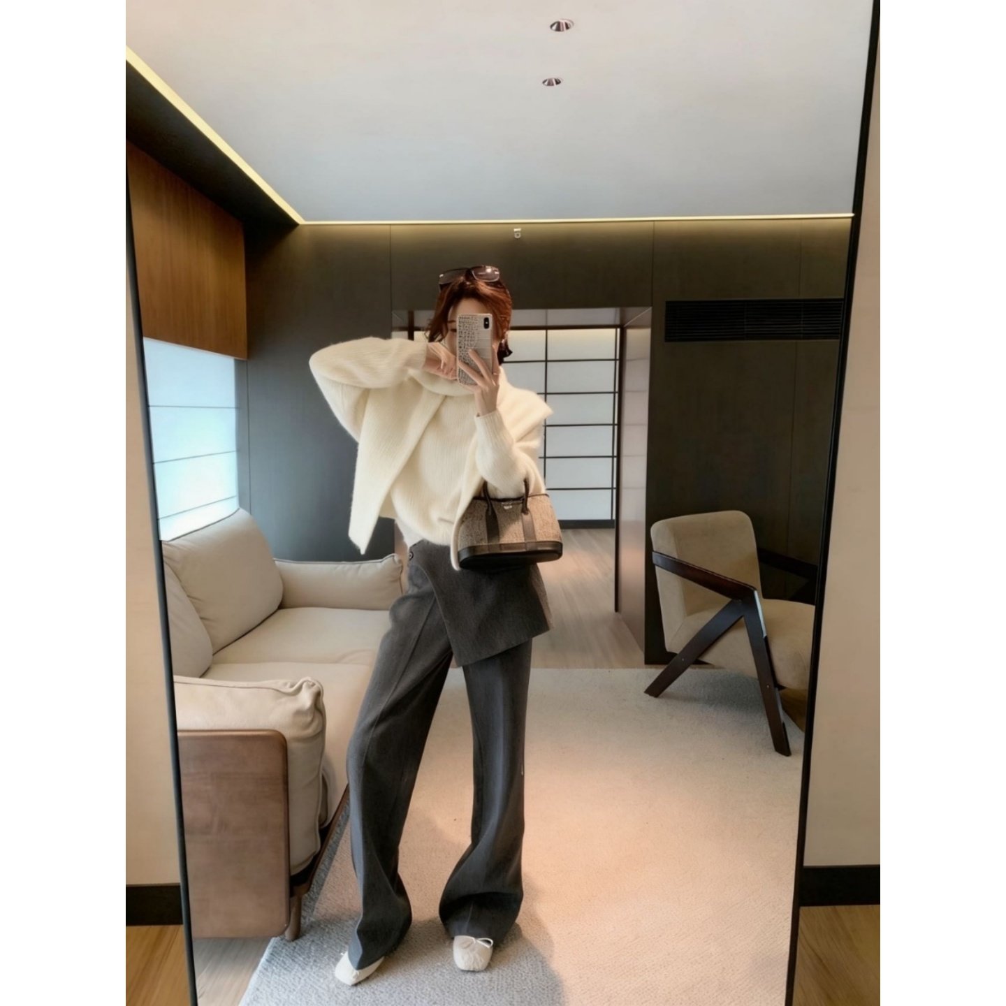 套装女2025新款韩系慵懒风圆领针织毛衣叠穿披肩显气质宽松阔腿裤