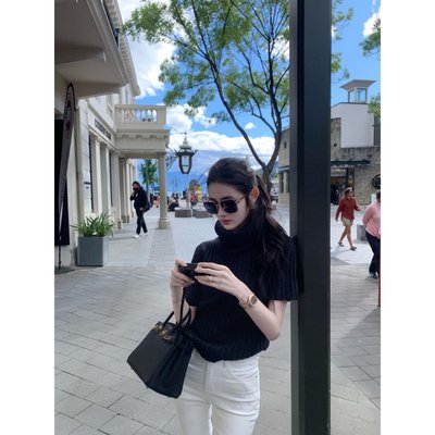 高领短袖针织毛衣高腰显瘦紧身裤