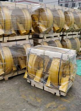 PC650挖掘机引导轮支重轮驱动齿四轮一带