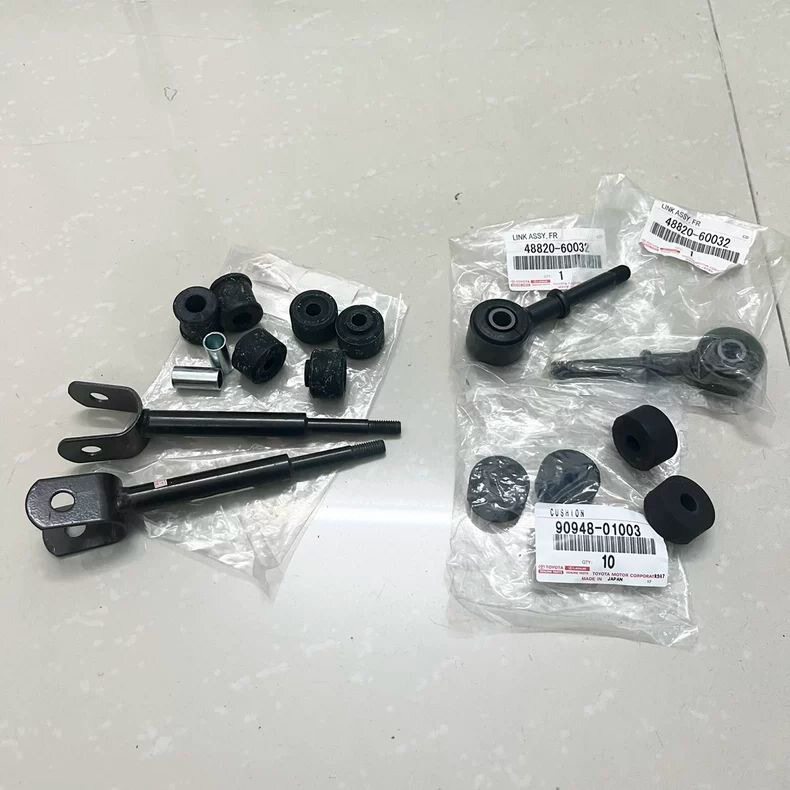 陆地巡洋舰45004700LC100凌志LX470前后平衡杆小连杆胶套缓冲垫