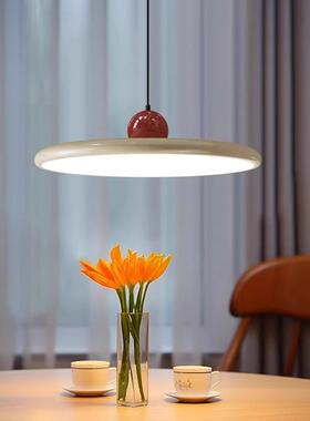 奶油风餐厅眼灯法式古小中奶吊48860豆吧台饭厅灯全光谱护飞碟书