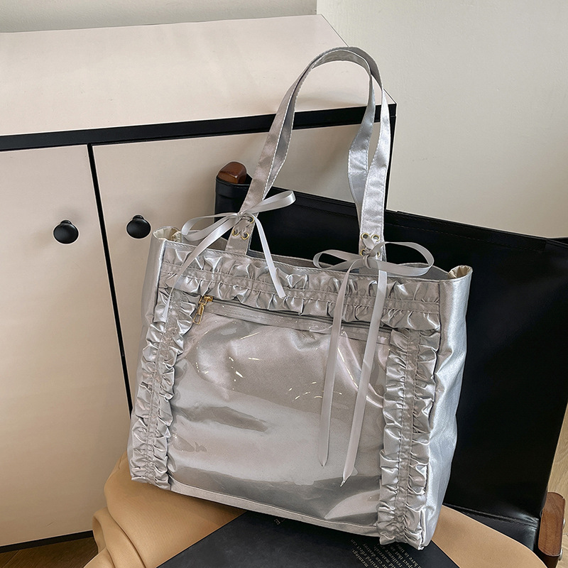 钱一波的痛包｜缎银花边缎面吧唧二次元大容量学生上课通勤配丝带