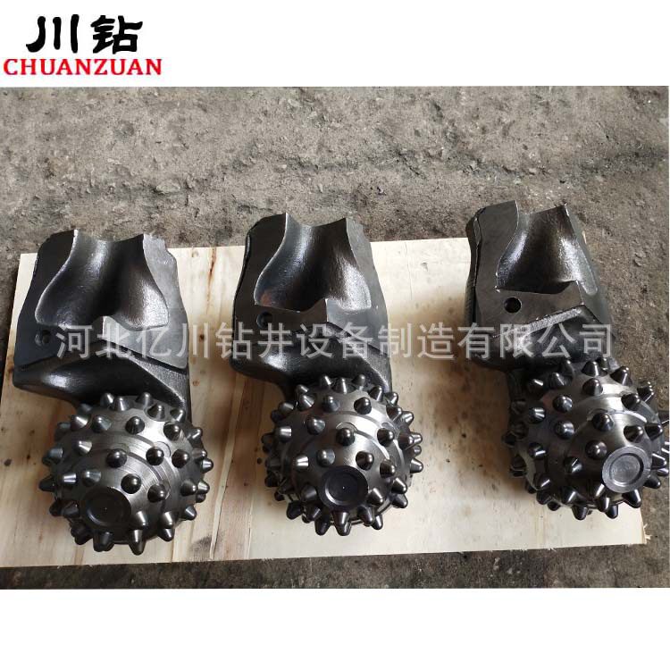 旋挖钻头牙轮掌片桩基桥梁建设