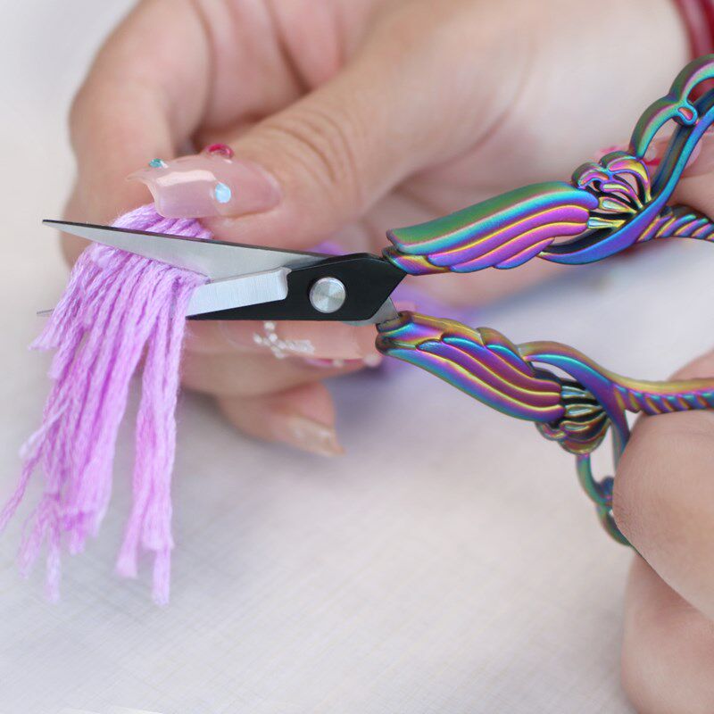 佛手莲花剪刀十字绣专用工具家用绣花裁缝尖头剪不锈钢复古小剪刀