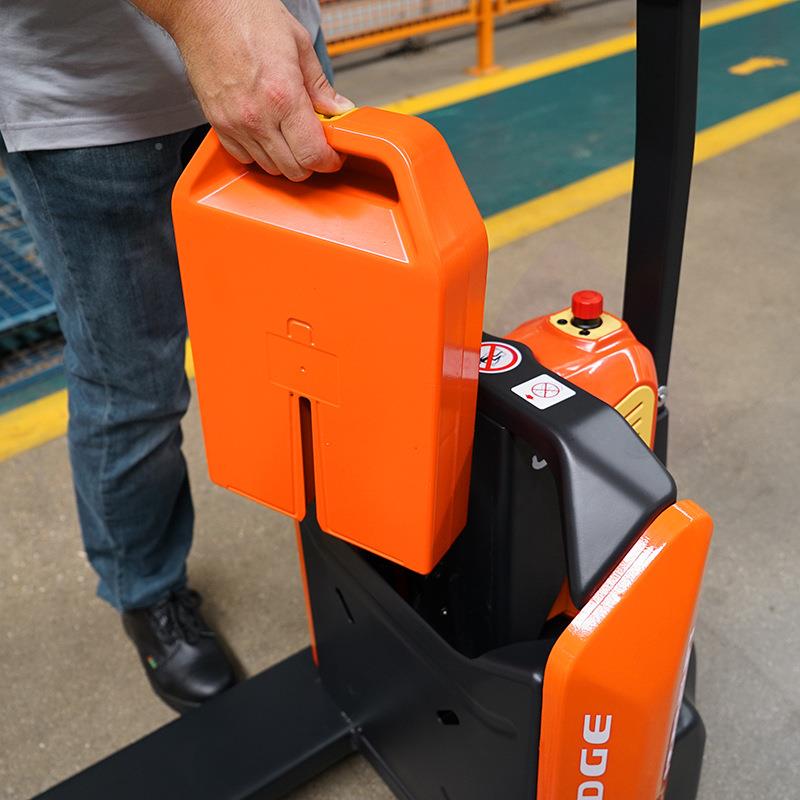 诺力PT20N电动叉E车1/2T5电全动PTE20N搬运车电动托盘车电动地牛