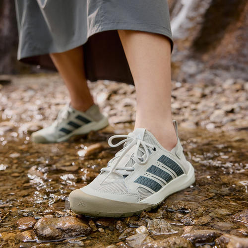 adidas阿迪达斯TERREX DAROGA 25 户外徒步鞋2026夏女鞋 HP7134