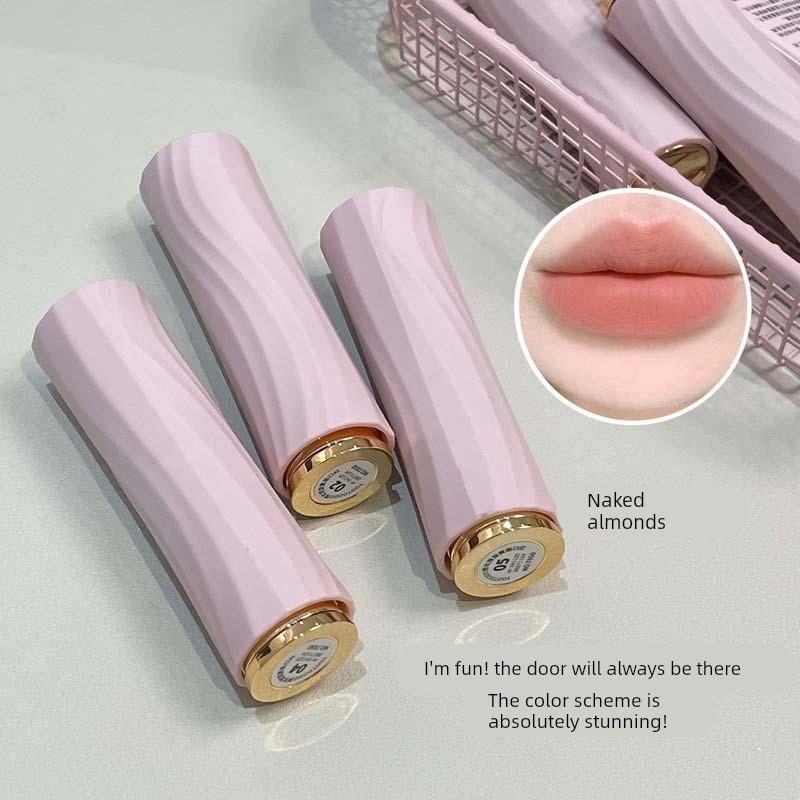 倩妆楚楚雾面口红哑光雾面不易沾杯日常伪素颜秋冬唇膏显白高颜值