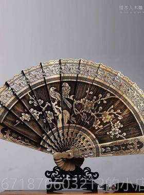 正品金丝楠木扇子折扇香镂木古品中国风折叠装饰空雕刻工艺典中式
