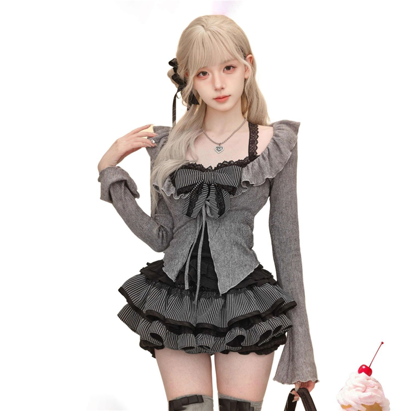 轻哥特】暮色歌集秋冬套装黑色蕾丝吊带+灰色针织开衫+短款半裙