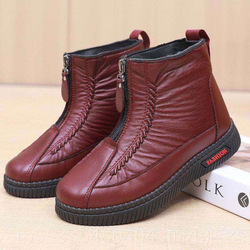 高档老北京棉鞋冬女加绒保防暖棉靴皮子防水滑妈妈鞋软底加厚雪地