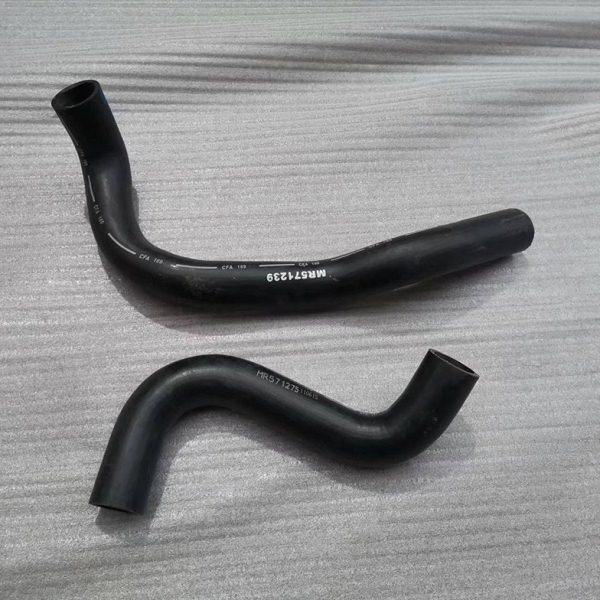 适配长丰猎豹飞腾水箱上下水管6400水箱散热网橡胶管4G94上下水管,汽车零部件/养护/美容/维保,水箱,淘宝优惠券,粉丝福利购,淘宝优惠卷