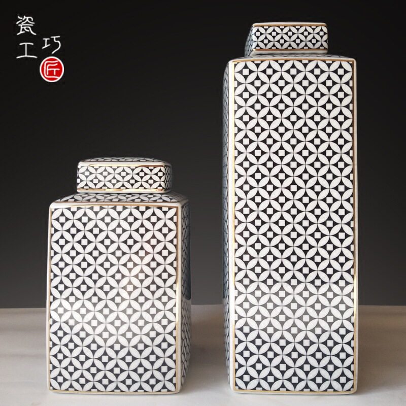 欧式陶瓷铜钱图案装饰罐摆件