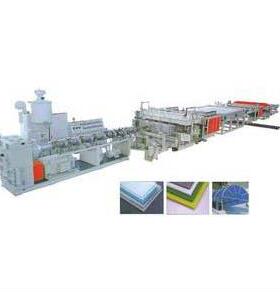 LED高压贴挤片灯带70型出，小二线机押彩虹管出机