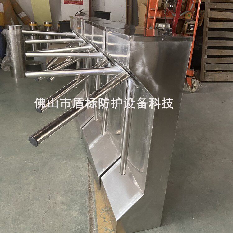 促销超市入口不锈钢三辊闸门