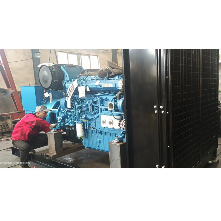柴油发电机大功率600KW潍柴发电机组工业发电机500KW220/380V