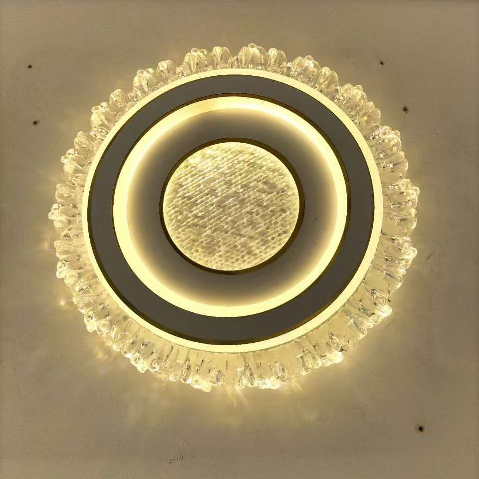创意设计简约吸顶灯具卧室主灯护眼LED家用家装阳台过道书房灯饰