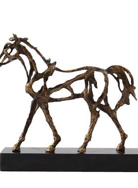 YB-ML856现代简约新中式镂空马摆件样板吧台厅房玄铜关书客柜艺术