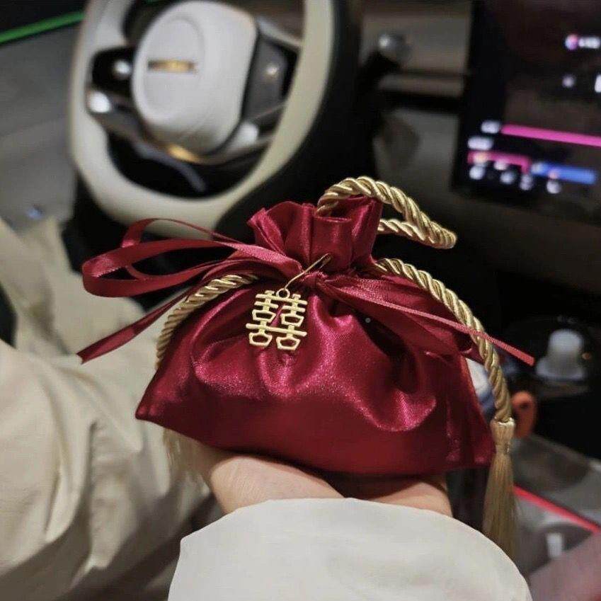 新款ns风厂家直供手抽绳喜袋糖袋结婚喜糖礼盒喜酒提喜装糖伴i手