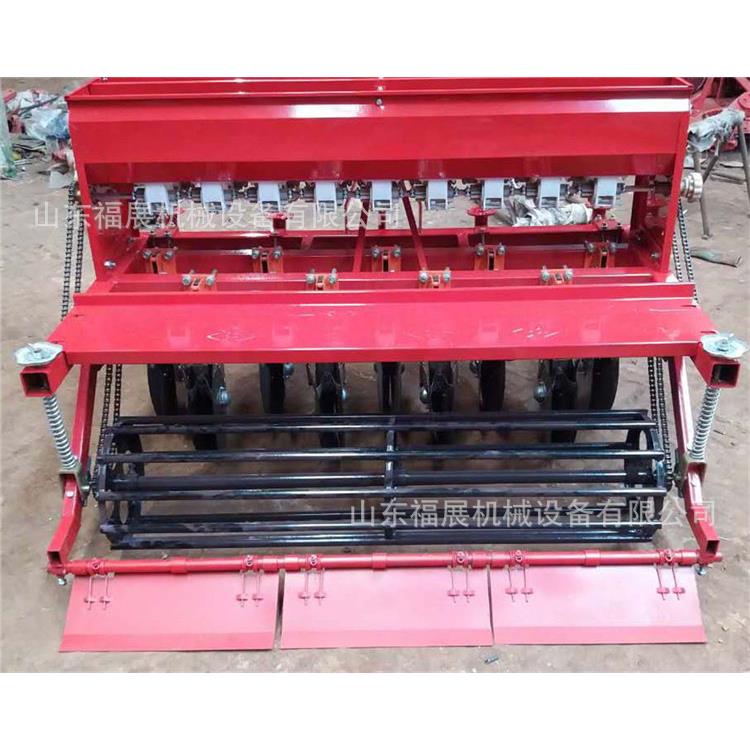 新款四轮带小麦施肥播种机株距可调多行可小麦黄豆播种机