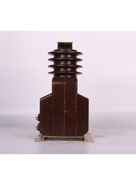 直销6.9KV干式支柱式户内LZZQB6-6.9Q型高压电流互感器