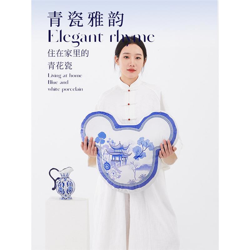 青花瓷抱枕中国风个性创意腰枕客厅沙发靠枕新中式床头异形靠背垫
