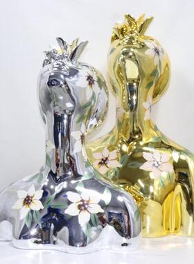 抽象人物雕塑摆件创意酒店样板房设计作品女人花艺术雕塑桌面摆件